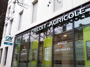 Atelier-Enseignes-Lettres-boitier-plexi-lumineuses-leds-Credit-Agricole-Nancy-Padoue-54