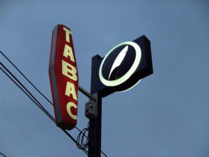 Atelier-Enseignes-Carotte-lumineuse-Tabac-Presse-Sobral-02-Metz-57