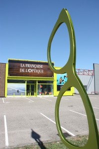 Atelier-Enseignes-Totem-lunette-Francaise-de-l-Optique-Augny-57