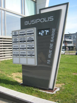 Atelier-Enseignes-Totem-alu-HDT-lumineux-Busipolis-2-Metz-57