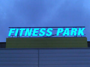 Atelier-Enseignes-Lettres-boitier-leds-Fitness-Park-Mondelange-57